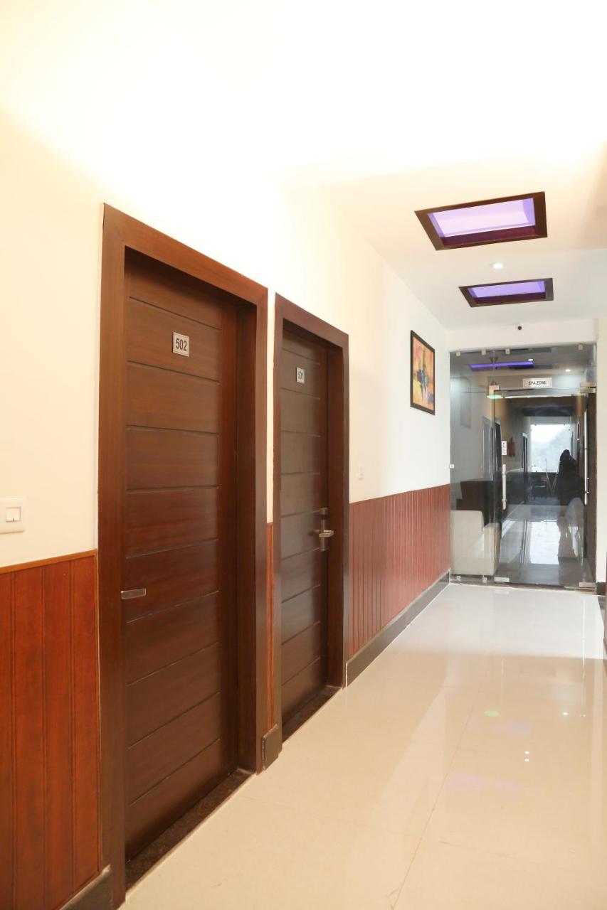Kamay The Grand Alova Tapovan Exterior photo